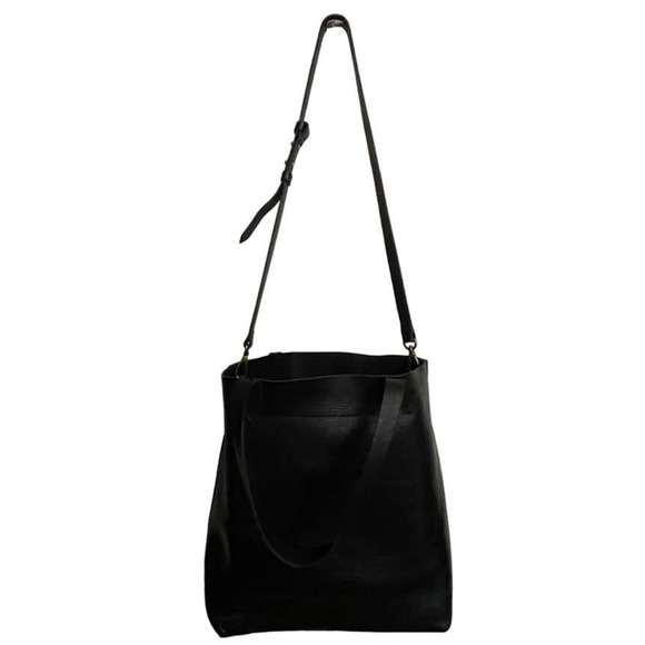 Madewell Handbags - 𝅺Madewell Leather Black Crossbody Handbag